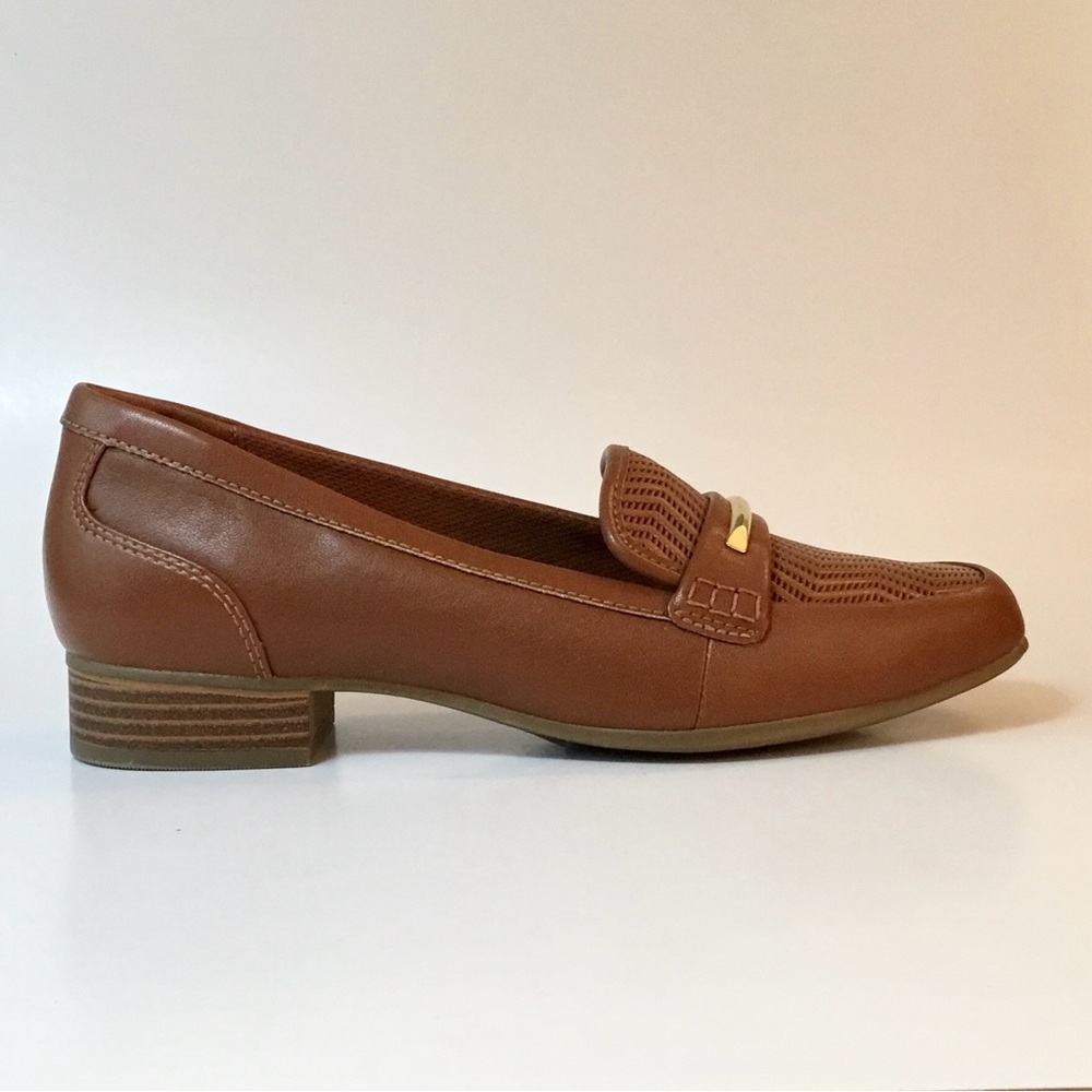 New Clarks Collection ‘Juliet Aster’ Loafer Flats - Picture 10 of 15